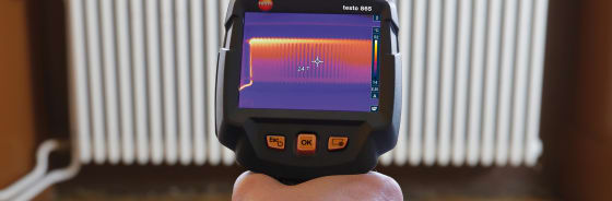 使用数字冷媒表 testo 570s 对热泵进行维护