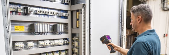 Measurement technology for maintenance and technical facility management