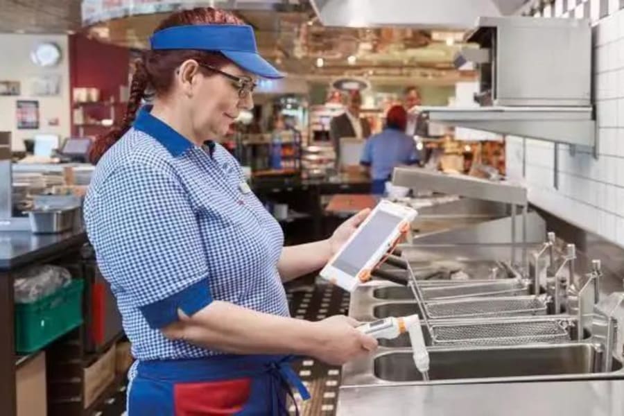 使用Testo食用油品质检测仪