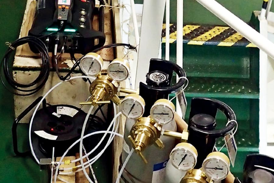 监测船舶废气排放和降低能耗