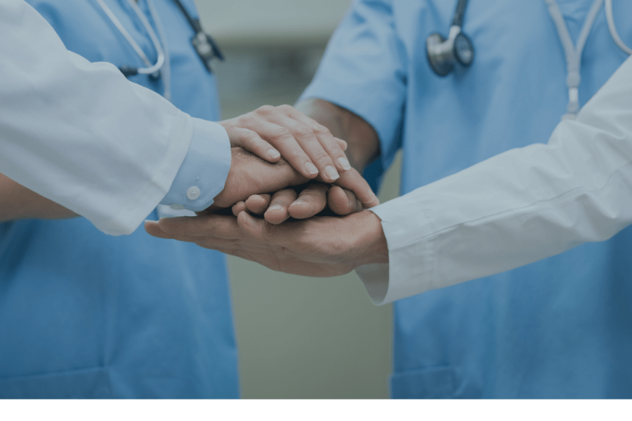 医院团队通力合作，满足质量要求。 