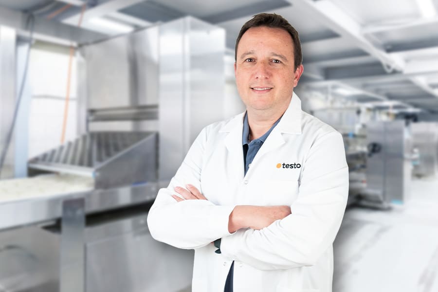 爱德华多·奥德尼斯·奇科特（Eduardo Ordóñez Chicote）