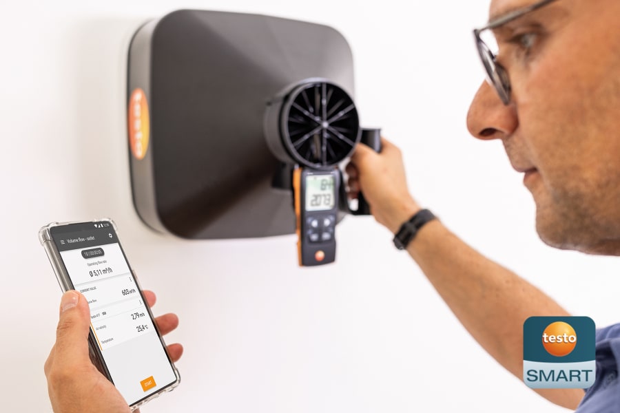 带测量罩的叶轮式风速计