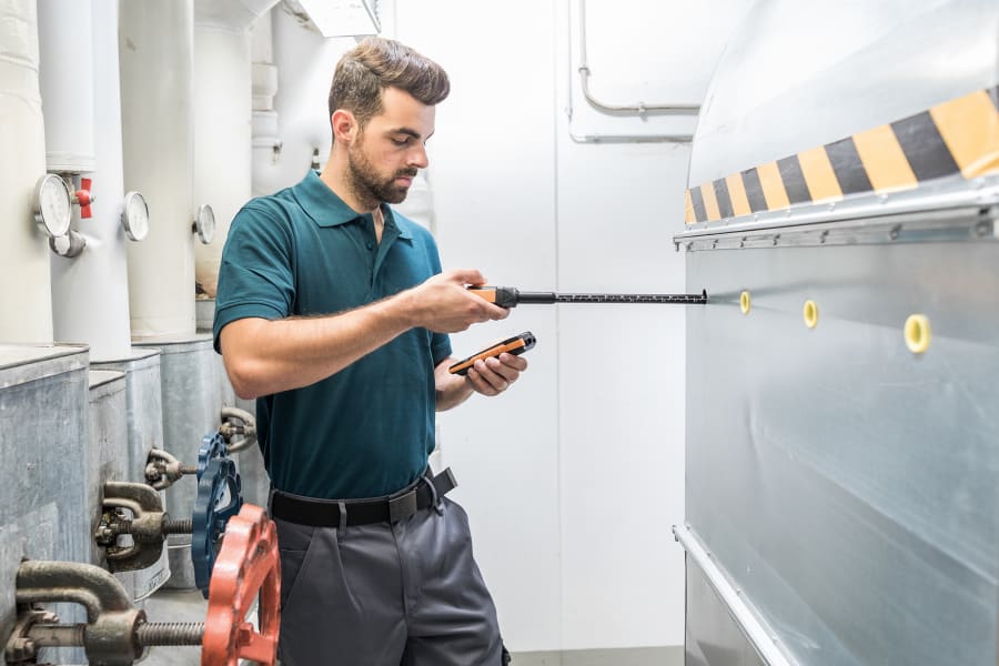 多功能测量仪 testo 440 适用于空调领域的诸多应用。