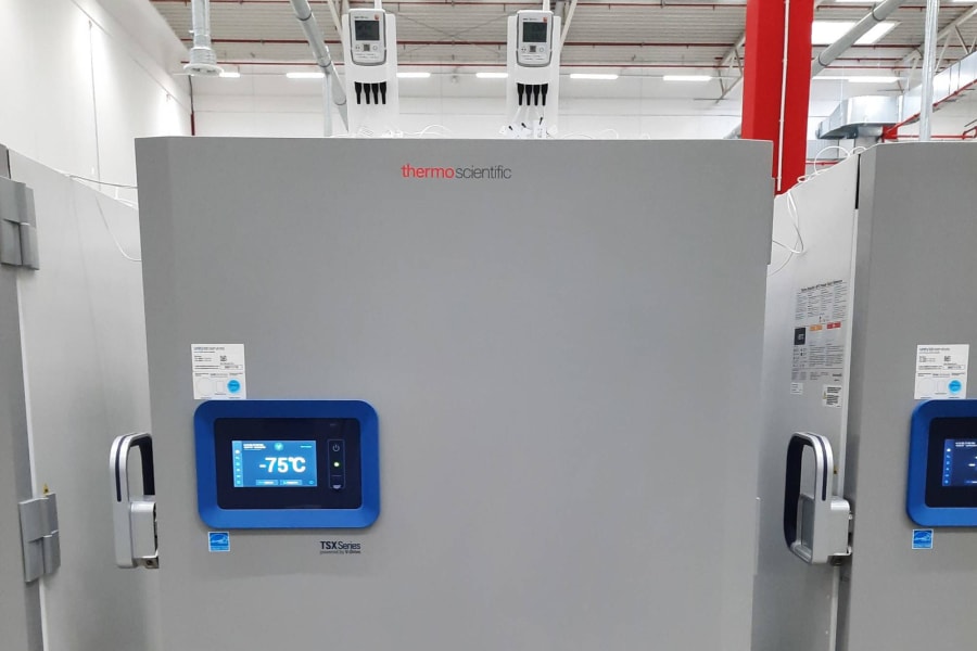 西蒙-黑格勒：冷冻记录仪