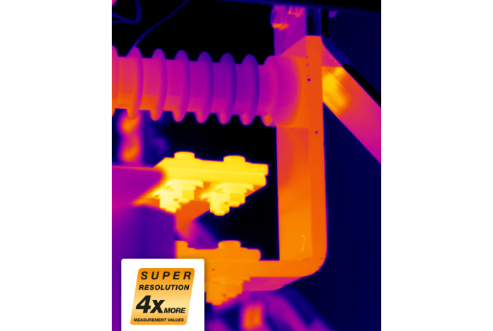 superresolution-energy-transformer