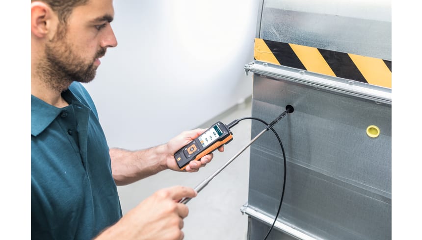 Volumetric flow measurement in ventilation ducts with hot wire probe and testo 440