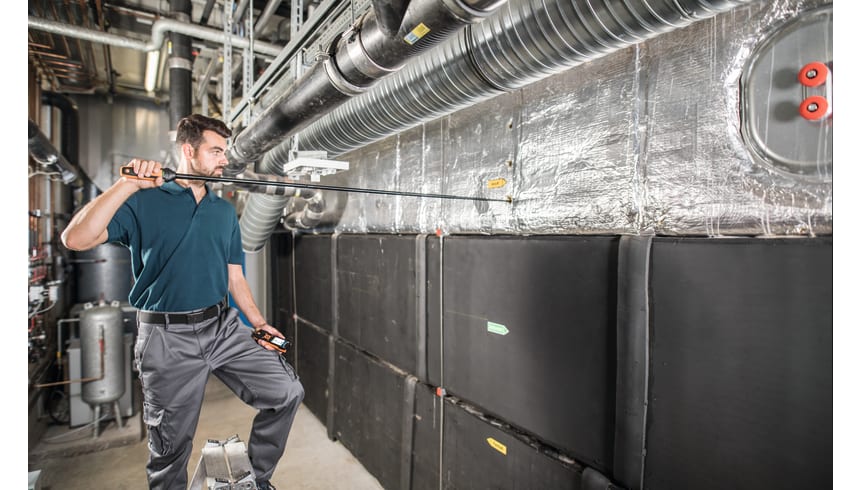 Volumetric flow measurement in ventilation ducts with hot wire probe and testo 440